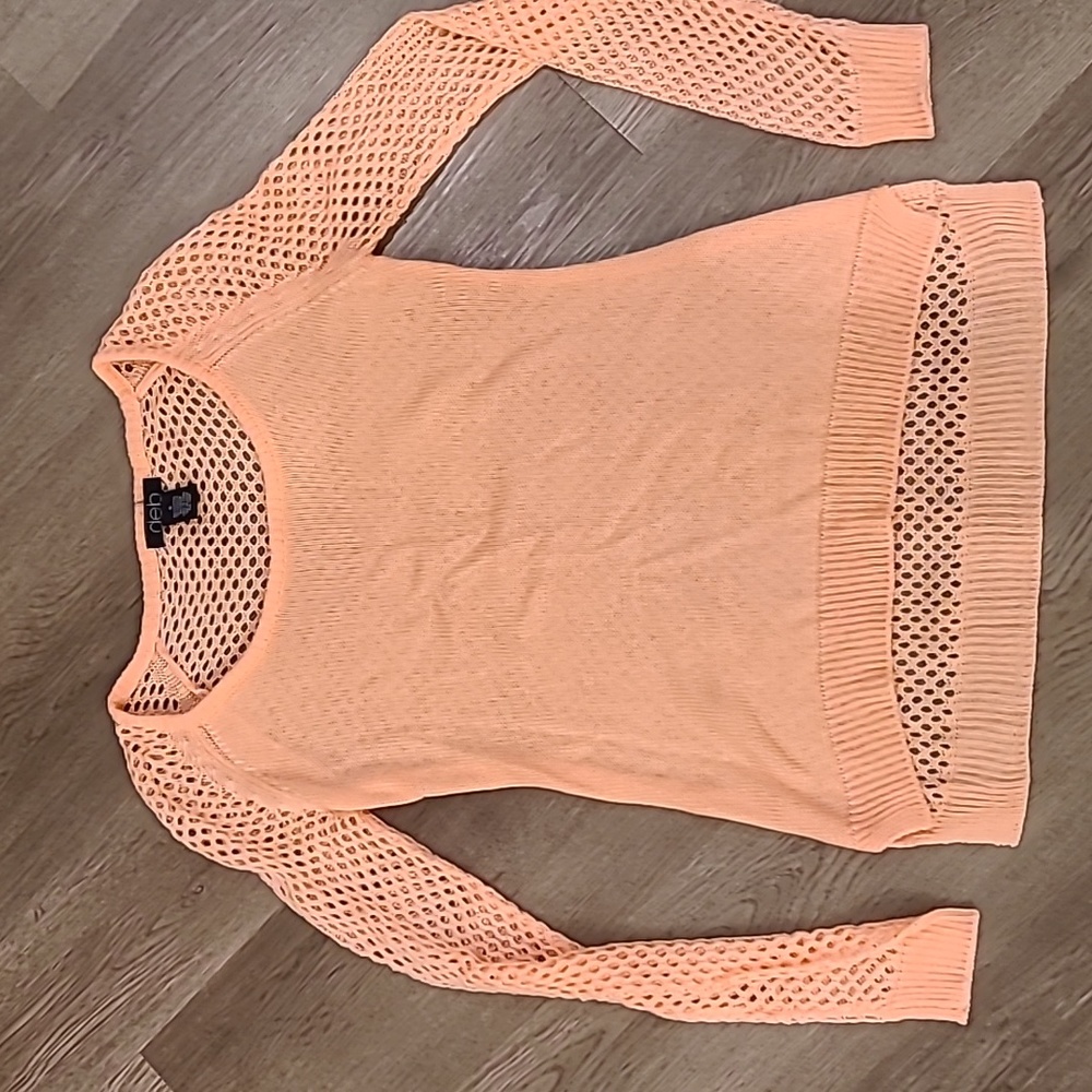 DEB NWOT SWEATER